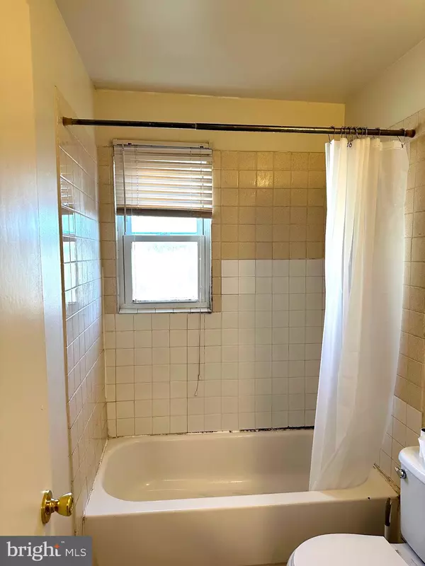 Lansdale, PA 19446,217 W FIFTH #2