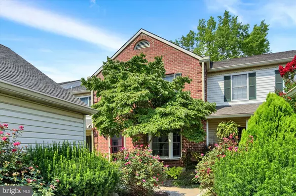 2039-H RALEIGH, Hummelstown, PA 17036