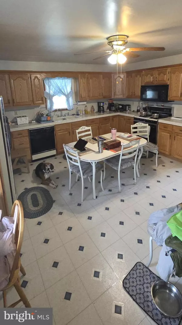 Delanco, NJ 08075,8 EDWARDS AVE