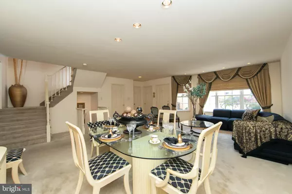 Cherry Hill, NJ 08003,58 BUCKINGHAM PL