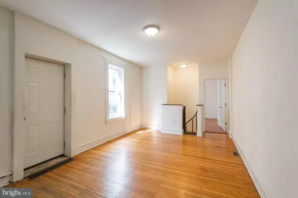 Philadelphia, PA 19104,4329 OSAGE AVE #UNIT 1W