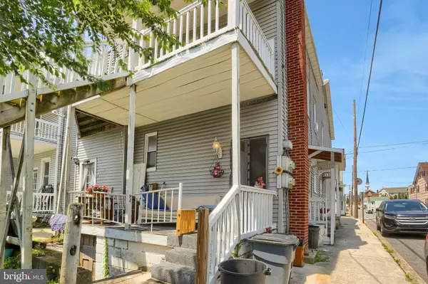 Millersburg, PA 17061,296-298 UNION ST