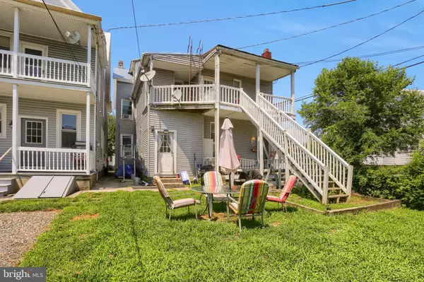 Millersburg, PA 17061,296-298 UNION ST