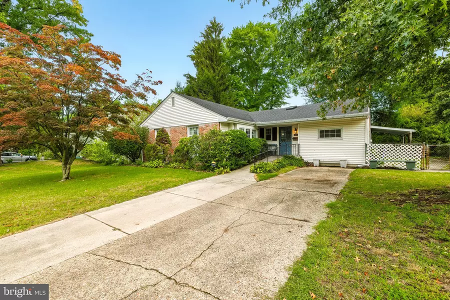 617 STRATFORD AVE, Woodbury Heights, NJ 08097