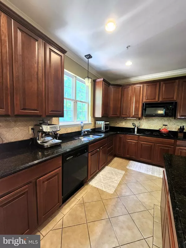 Bowie, MD 20715,8008 RACE HORSE LANE