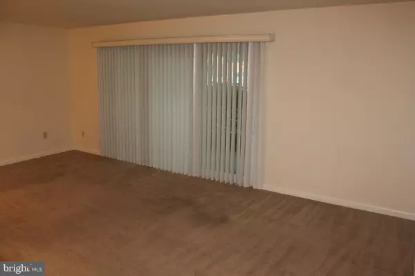 Jenkintown, PA 19046,1570 THE FAIRWAY #103E