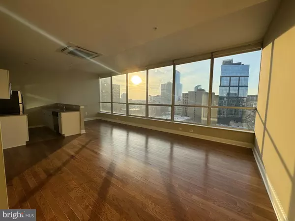 2040 MARKET ST #225, Philadelphia, PA 19103