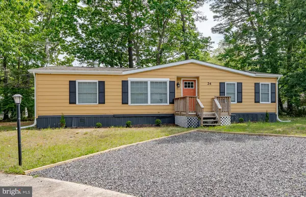 Mays Landing, NJ 08330,24 HOLLY CT