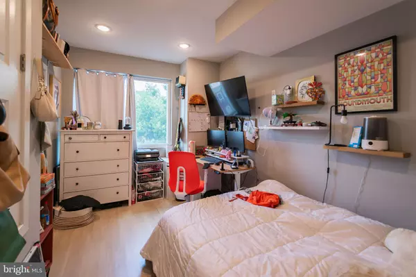 Philadelphia, PA 19125,2428 JASPER ST #UNIT 2