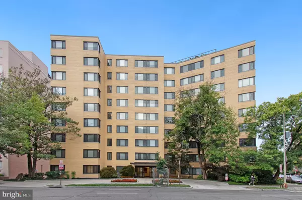 5410 CONNECTICUT AVE NW #206, Washington, DC 20015