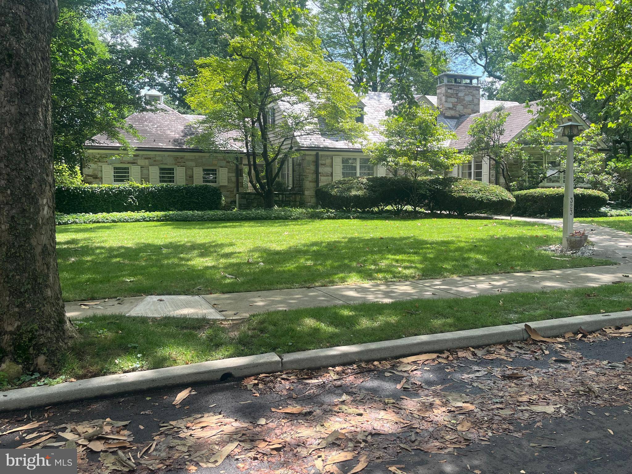 323 N 27TH ST, Camp Hill, PA 17011