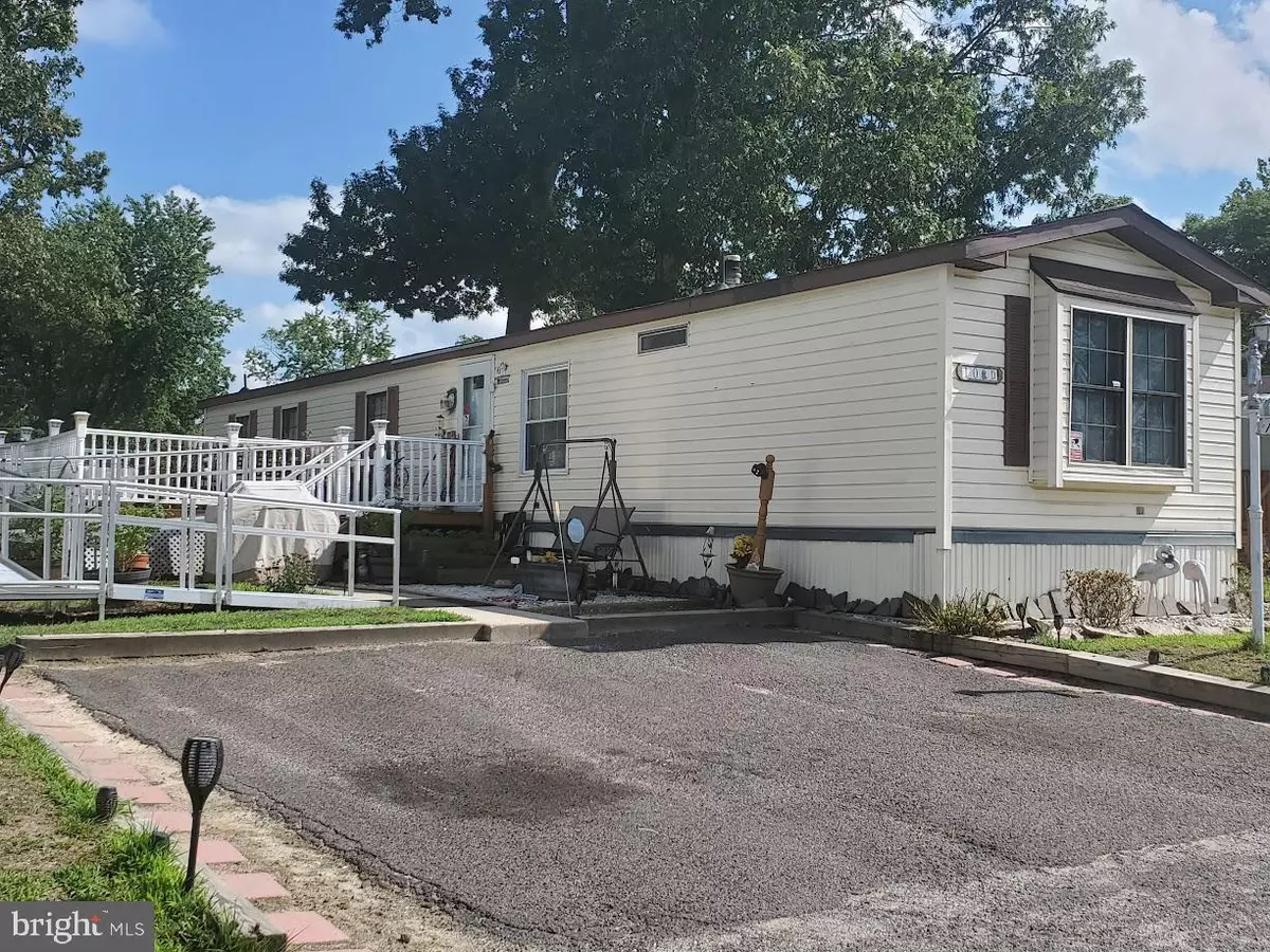 Pemberton, NJ 08015,10-D TARA DR