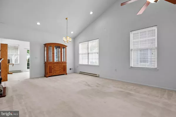Hamilton, NJ 08691,109 BURHOLME DR
