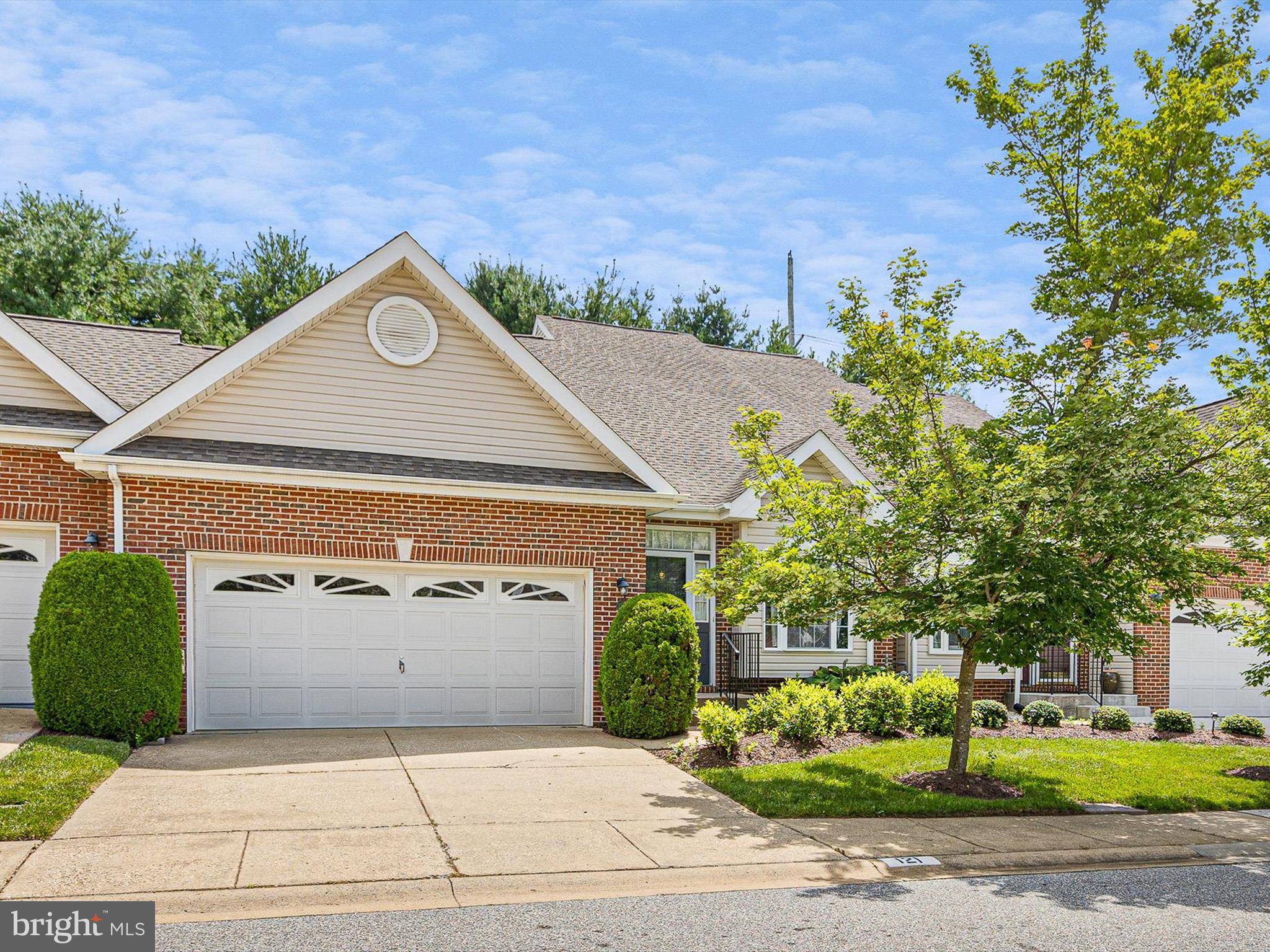 Hockessin, DE 19707,121 CROOM MILLS DR