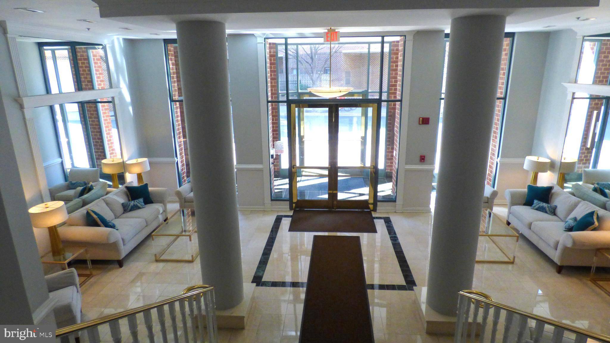 Arlington, VA 22201,1050 N TAYLOR ST #1-407