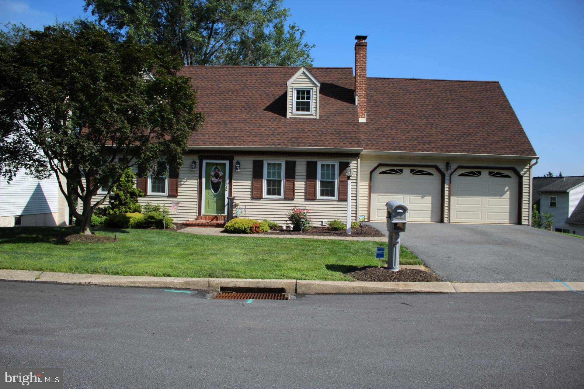 Mountville, PA 17554,136 HAMPDEN DR