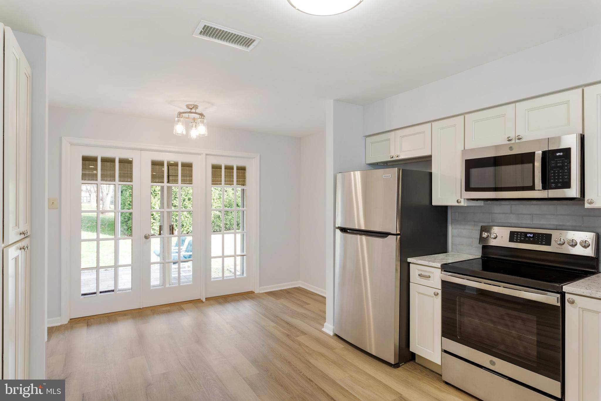 Chesterbrook, PA 19087,305 HEADHOUSE COURT