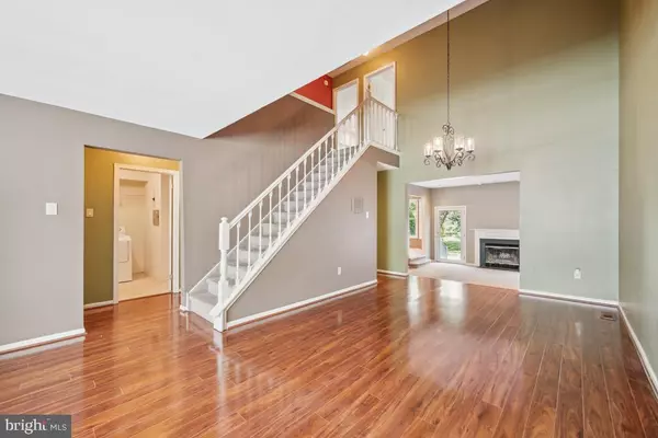 Medford, NJ 08055,10 CORLEN CT