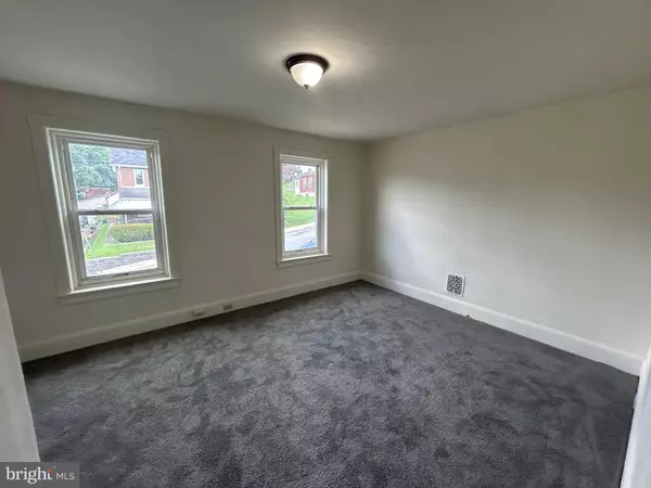 Coatesville, PA 19320,150 S 4TH AVE