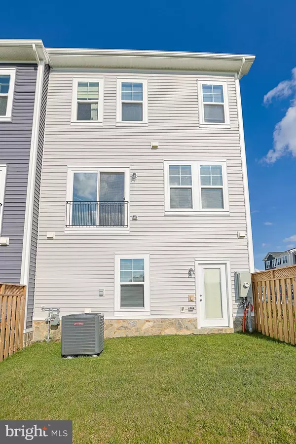 Lake Frederick, VA 22630,128 CHECKERSPOT WAY