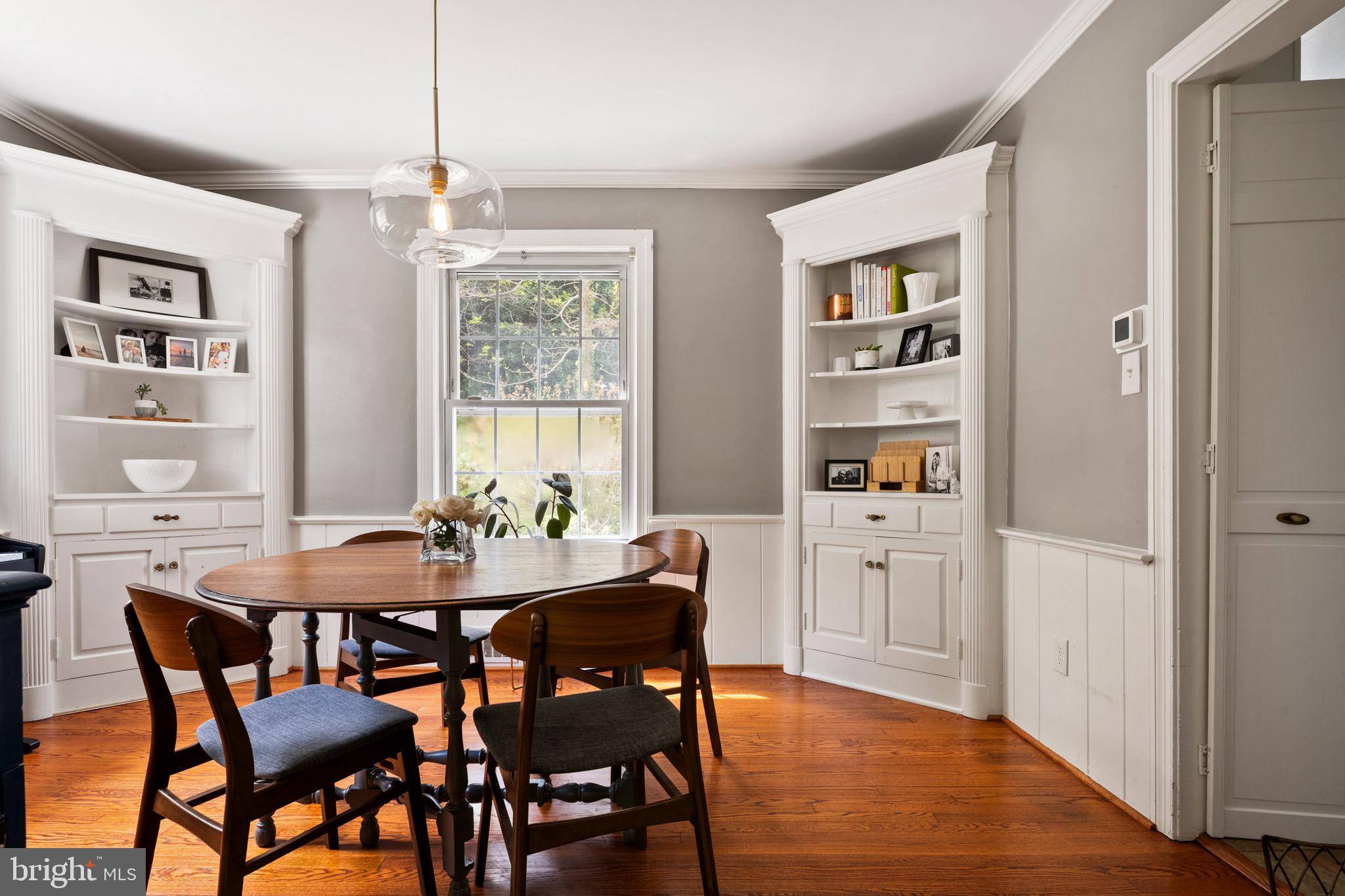 Washington, DC 20020,2839 HILLCREST DR SE