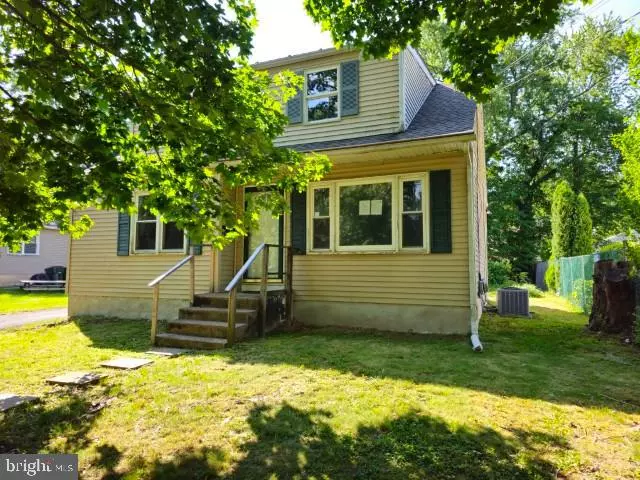 1575 WASHINGTON AVE, Willow Grove, PA 19090