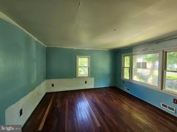 Willow Grove, PA 19090,1575 WASHINGTON AVE