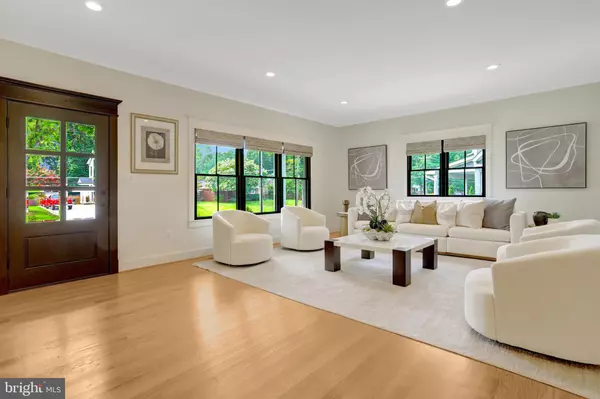 Alexandria, VA 22308,2006 SHENANDOAH RD