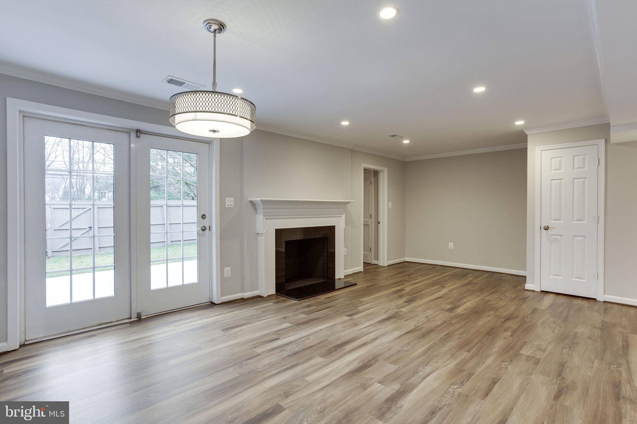 Vienna, VA 22182,2313 MCGREGOR CT