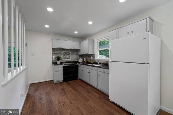 Alexandria, VA 22310,6121 SQUIRE LN