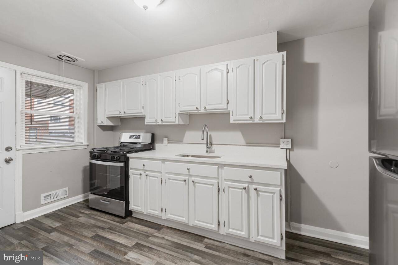 Baltimore, MD 21206,4422 PARKSIDE DR