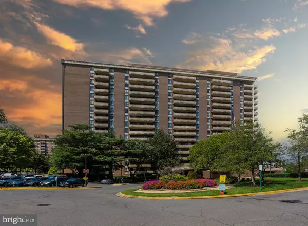 1800 OLD MEADOW RD #1720, Mclean, VA 22102