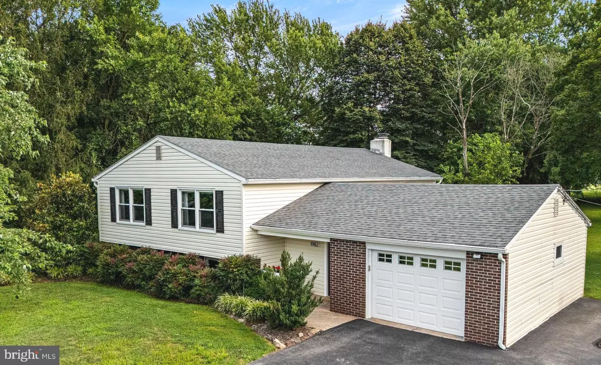 Pottstown, PA 19465,1982 E CEDARVILLE RD