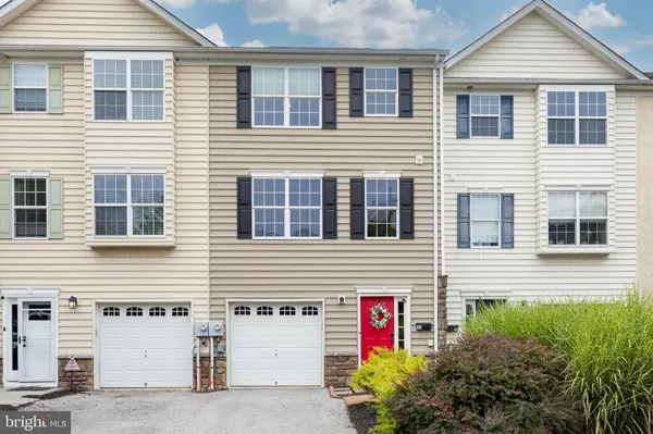 406 HECKLE ST, Phoenixville, PA 19460