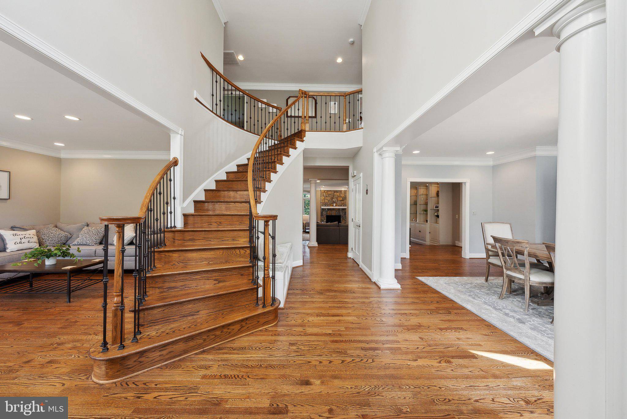 Vienna, VA 22182,1284 COBBLE POND WAY