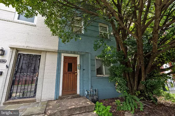 1526 2ND ST SW, Washington, DC 20024