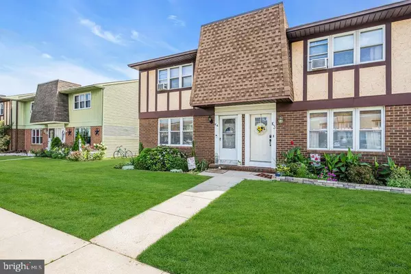 Vineland, NJ 08361,1964 E OAK RD #K4
