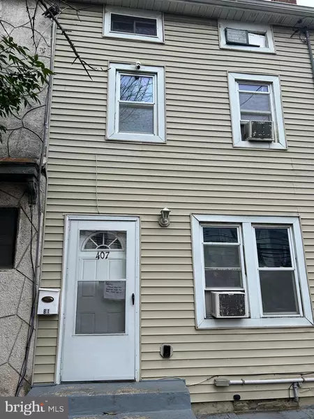 407 CENTRE ST, Trenton, NJ 08611