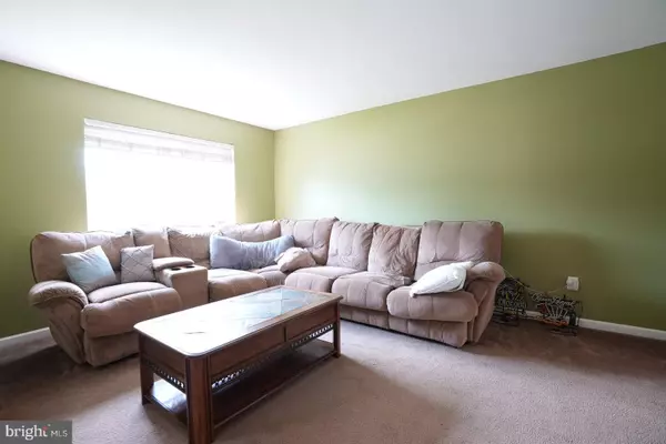 Millville, NJ 08332,5 MARC DR