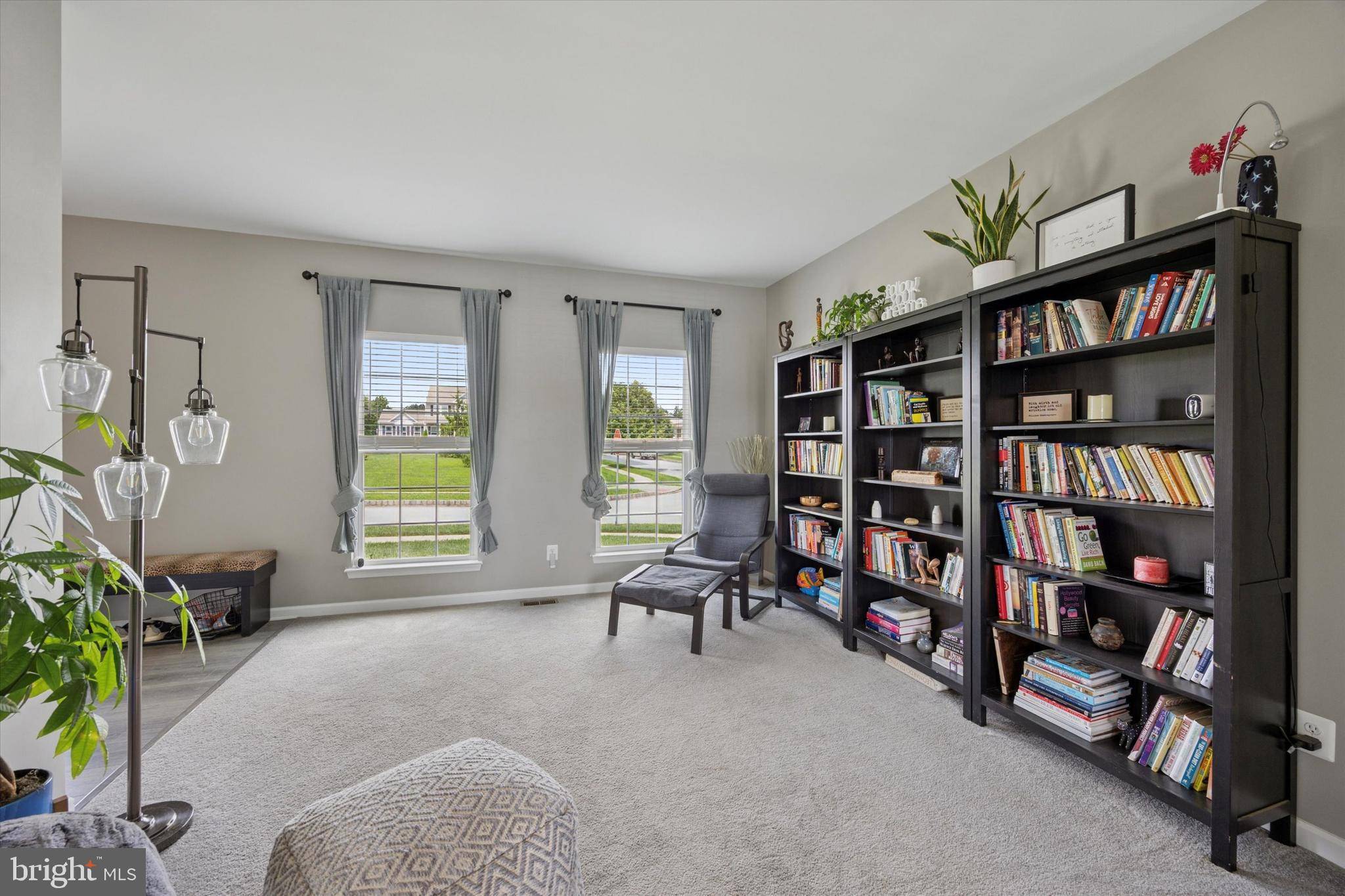 Coatesville, PA 19320,70 LIVIE LN