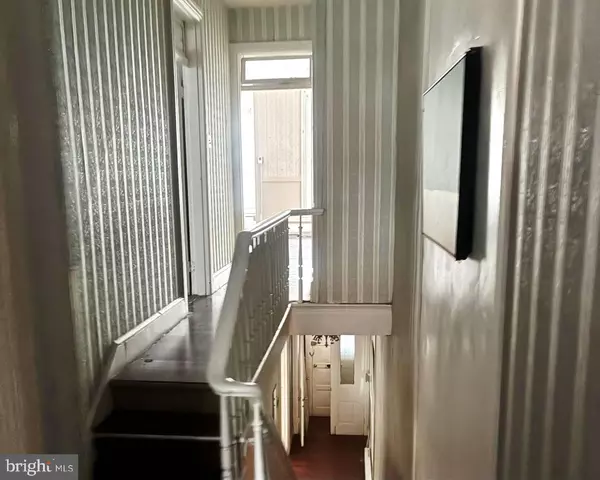 Washington, DC 20003,214 2ND ST SE