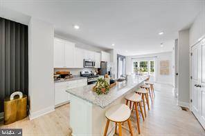Glen Burnie, MD 21060,6831 WINTERHILL LN