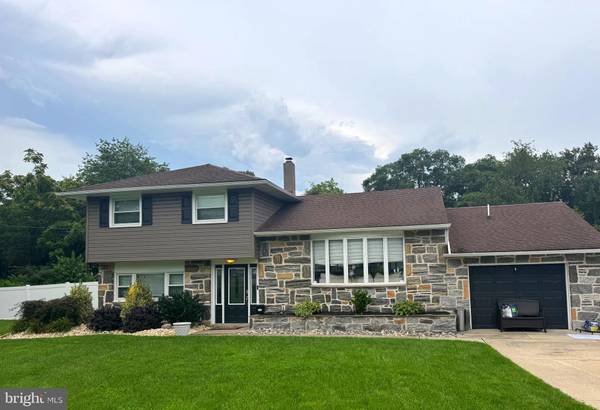 230 STEPHEN DR, Cinnaminson, NJ 08077
