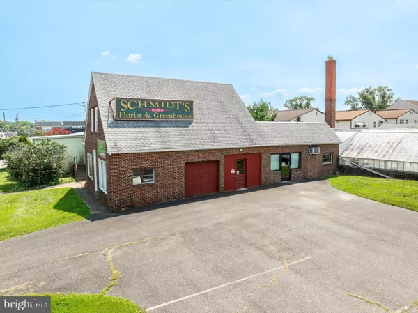 Philadelphia, PA 19111,700 SOLLY AVE