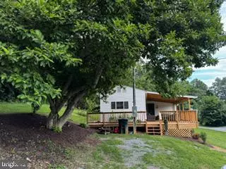 Clear Brook, VA 22624,131 CEDAR HILL LN