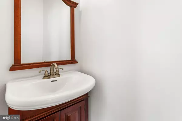 Chesapeake Beach, MD 20732,8220 SILVERTON CT