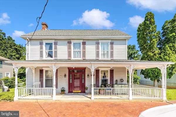 Smithsburg, MD 21783,34 WATER ST W