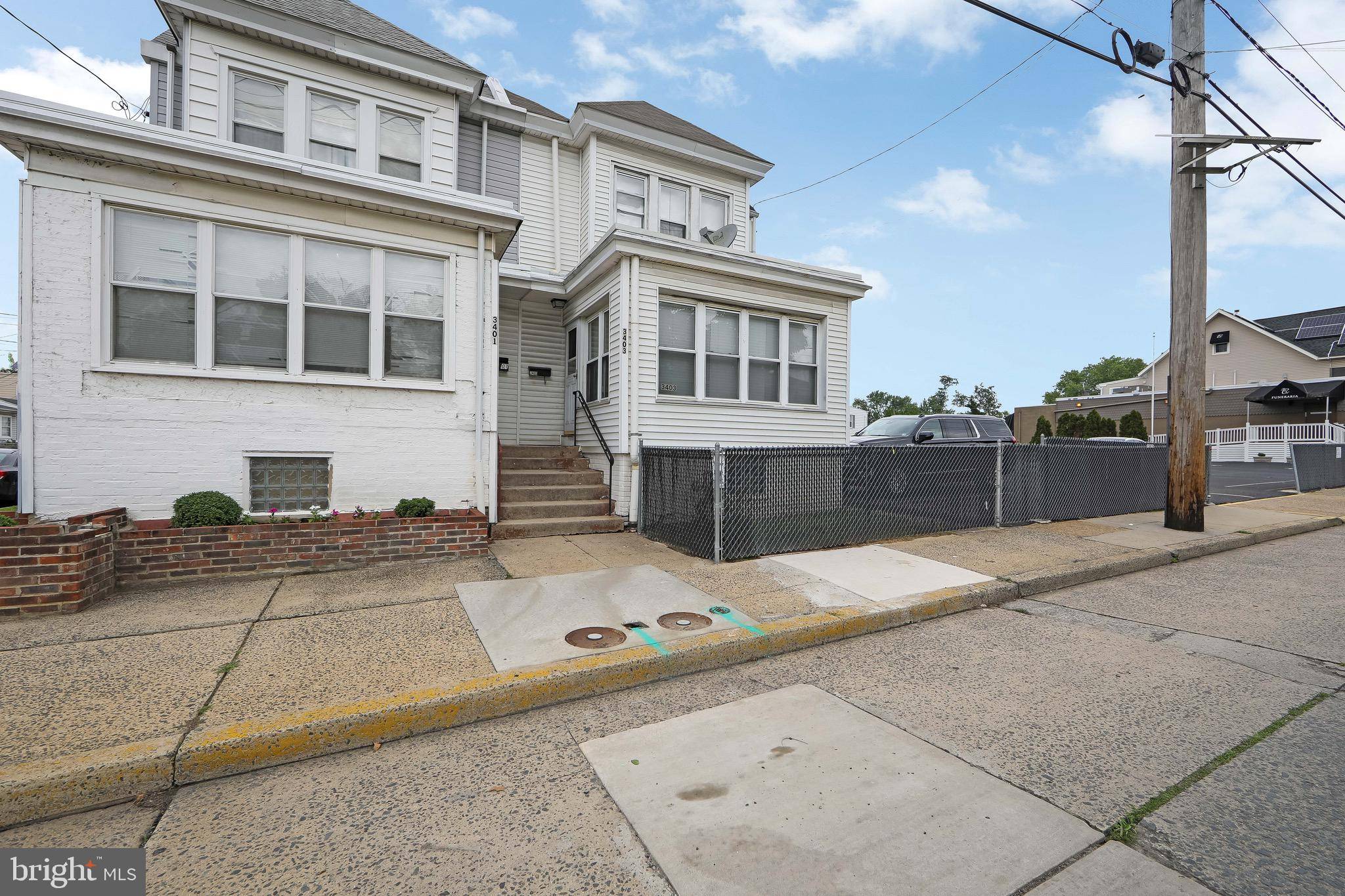 Camden, NJ 08105,3403 RIVER RD
