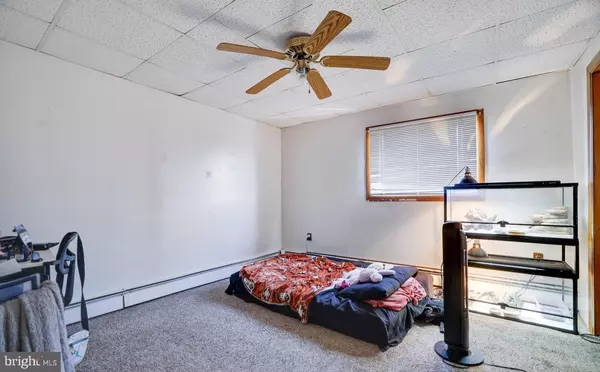 Pottsville, PA 17901,621 LAUREL BLVD