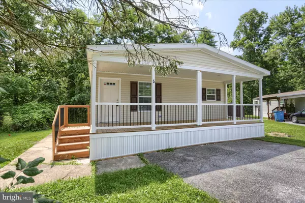 Carlisle, PA 17015,6 BELLA LANE